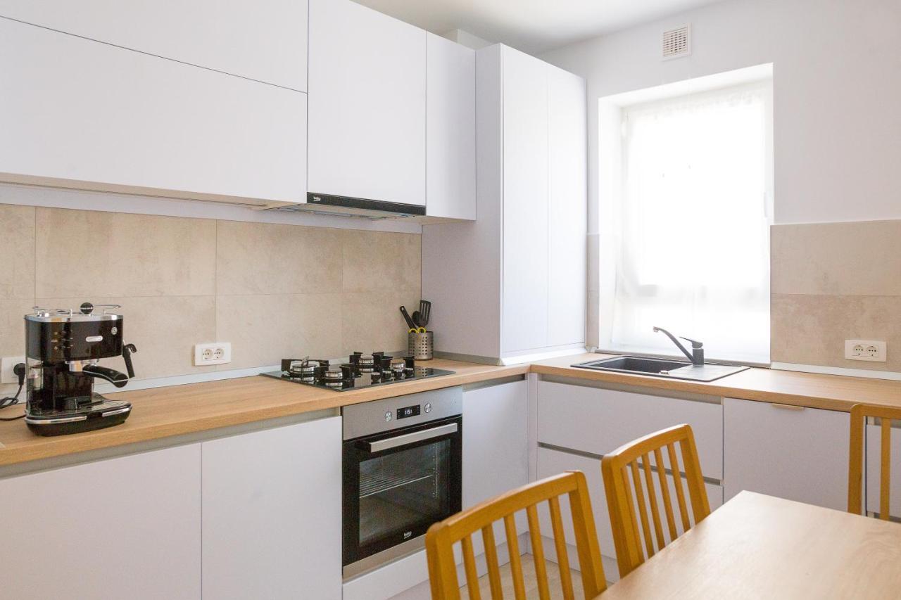 Apartament 4Tourists 2 Braşov Extérieur photo
